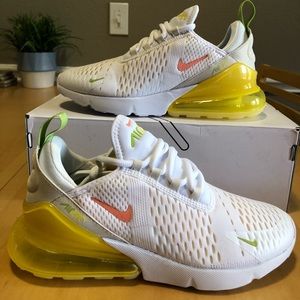 Nike Womens Air Max 270 Shoes Size 8